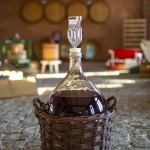 rurka fermentacyjna, domowy wyrób alkoholu, jak zrobić domowe wino, przepis na wino 2.webp
