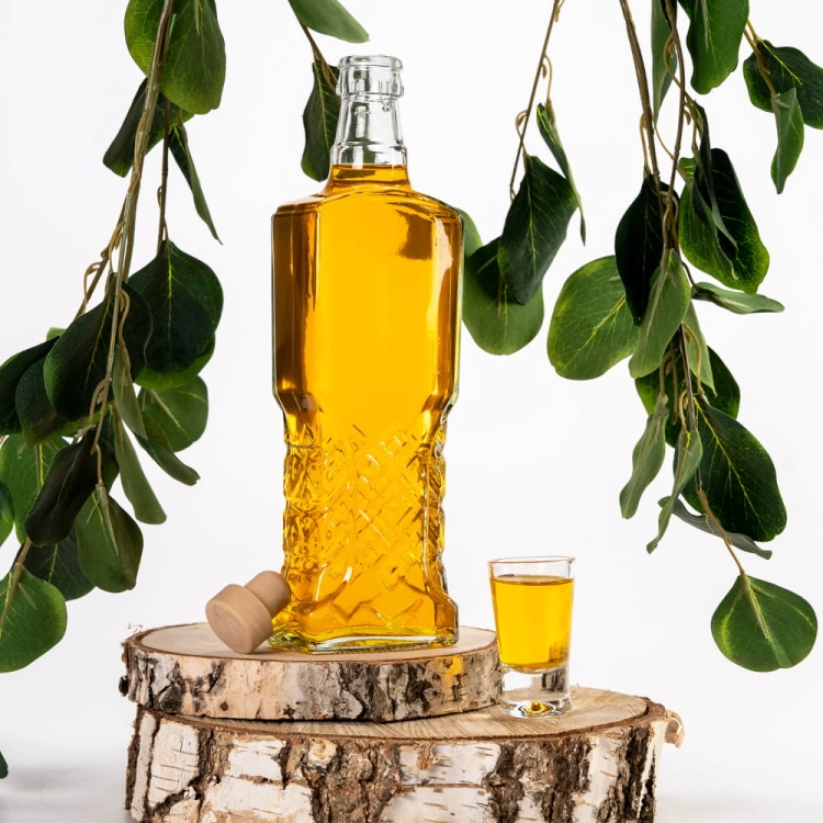 Butelka 500ml UKRAINKA na bimber, nalewki z korkiem 3.jpg