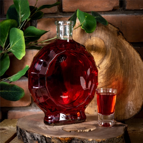 Szklana butelka na nalewki i bimber 500 ml Medalion do domowych alkoholi 2.jpg