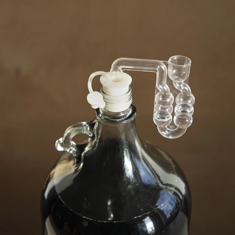 Korek do balonu na wino 28 26 mm 6.webp