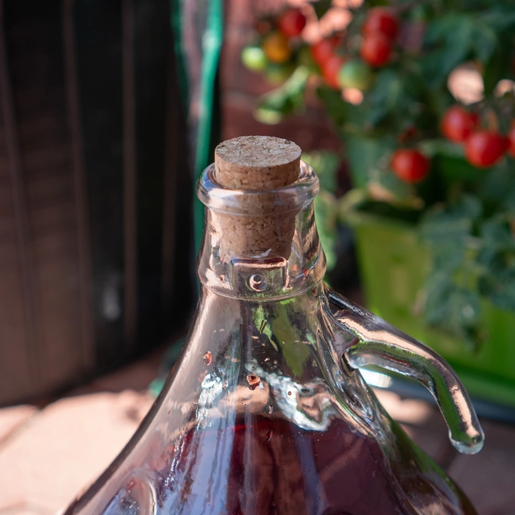 korek naturalny stożkowy, korek do butelki na wino, gdzie kupić korki naturalne, butelki na wino, drożdże do wina.webp3.webp